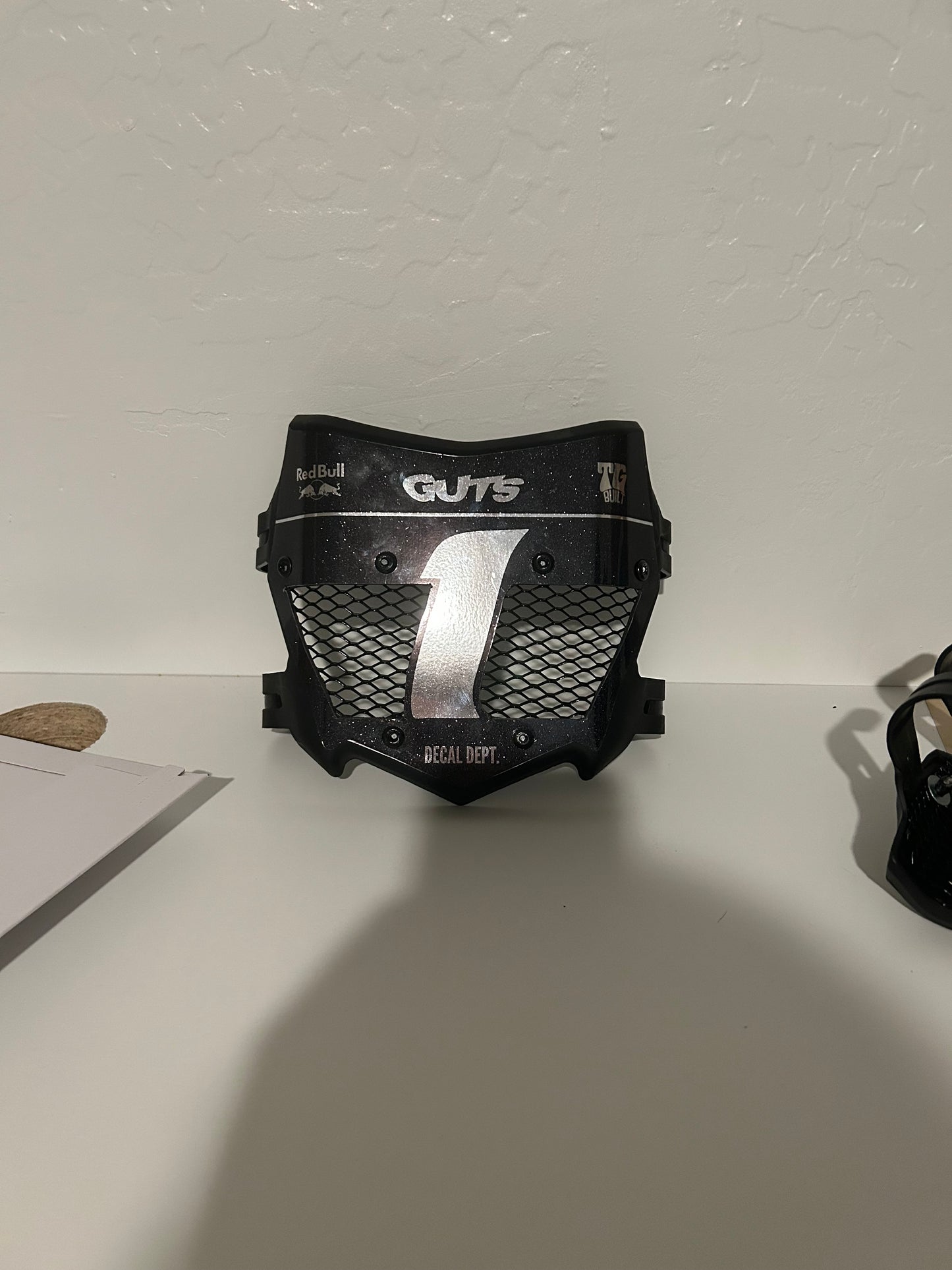 Motocutz Vented Plate